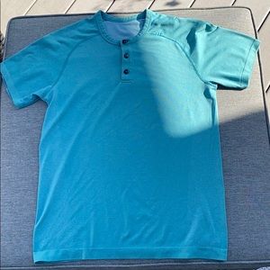 Men’s LuLu Lemon t-shirt